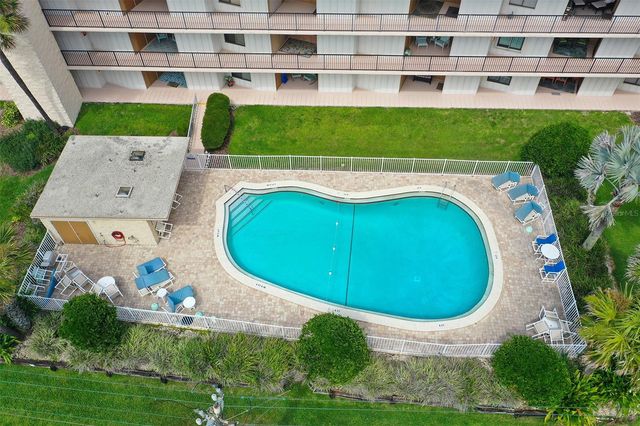 2600 OCEAN SHORE BOULEVARD 111, Ormond Beach, FL 32176