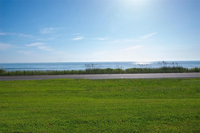2600 OCEAN SHORE BOULEVARD 111, Ormond Beach, FL 32176