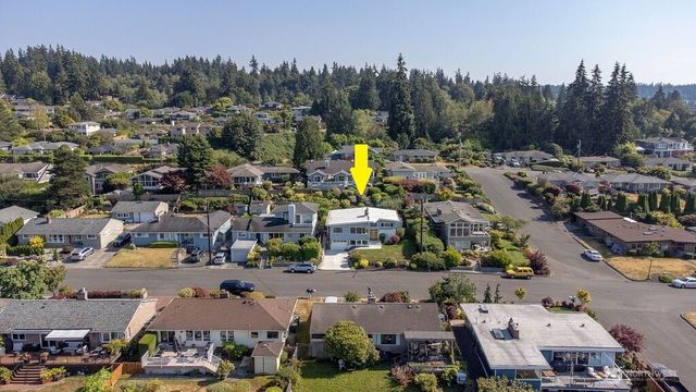 1010 Daley Street, Edmonds, WA 98020
