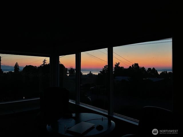 1010 Daley Street, Edmonds, WA 98020