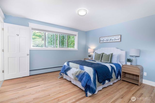 1010 Daley Street, Edmonds, WA 98020