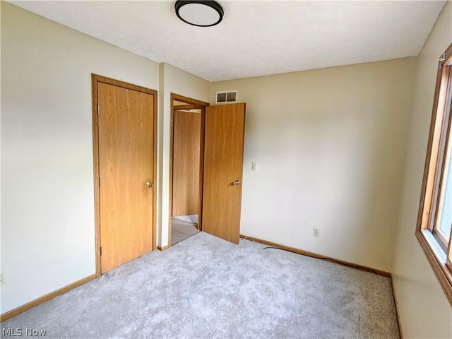 4838 E 86th Street, Garfield Heights, OH 44125