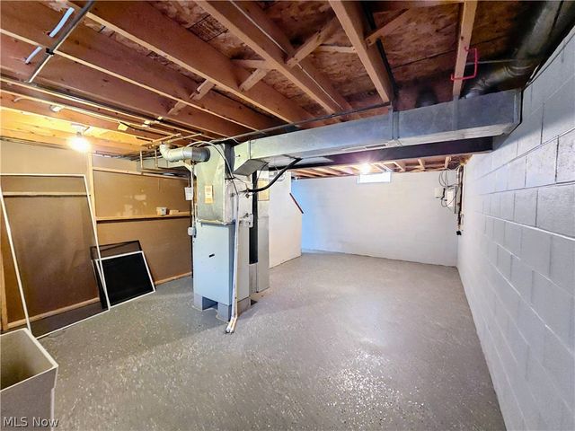 4838 E 86th Street, Garfield Heights, OH 44125