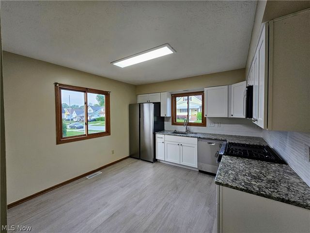 4838 E 86th Street, Garfield Heights, OH 44125