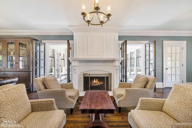 334 University Place, Grosse Pointe, MI 48236