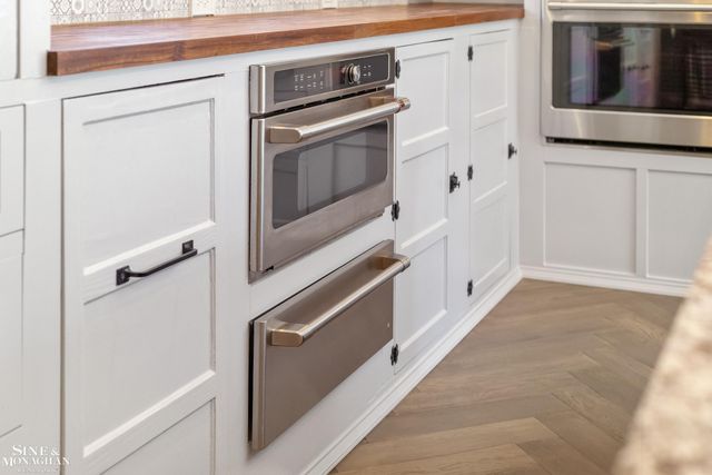 334 University Place, Grosse Pointe, MI 48236