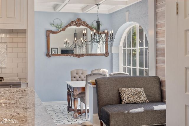 334 University Place, Grosse Pointe, MI 48236