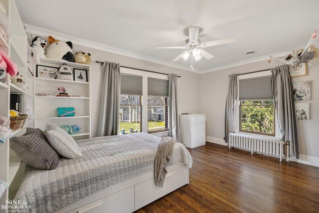 334 University Place, Grosse Pointe, MI 48236