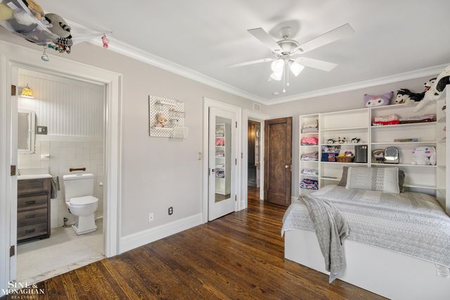 334 University Place, Grosse Pointe, MI 48236