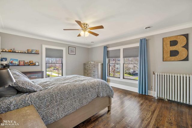 334 University Place, Grosse Pointe, MI 48236