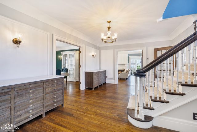 334 University Place, Grosse Pointe, MI 48236