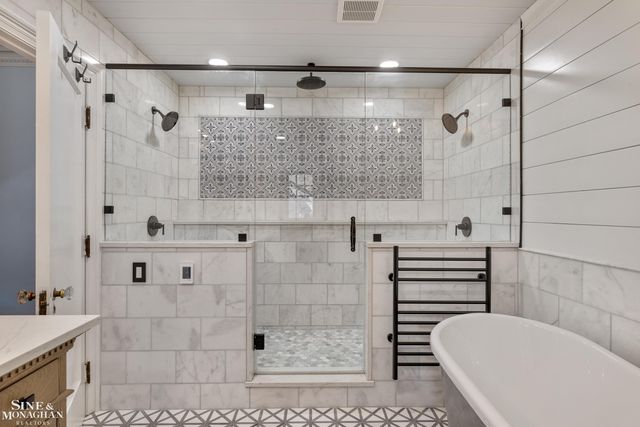 334 University Place, Grosse Pointe, MI 48236