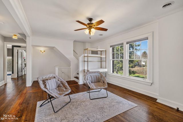 334 University Place, Grosse Pointe, MI 48236