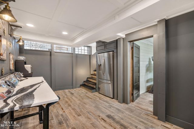 334 University Place, Grosse Pointe, MI 48236