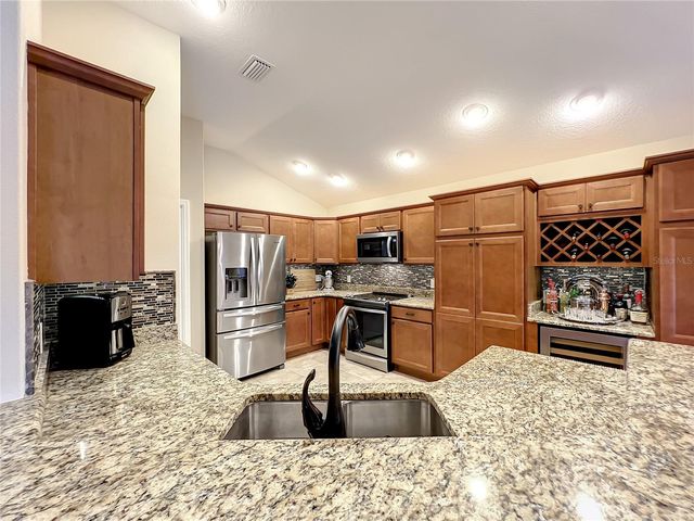 4239 DESKIN LANE, The Villages, FL 32163