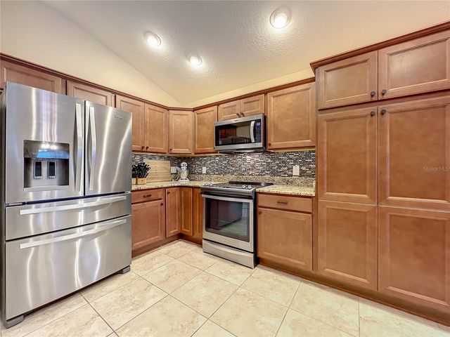 4239 DESKIN LANE, The Villages, FL 32163