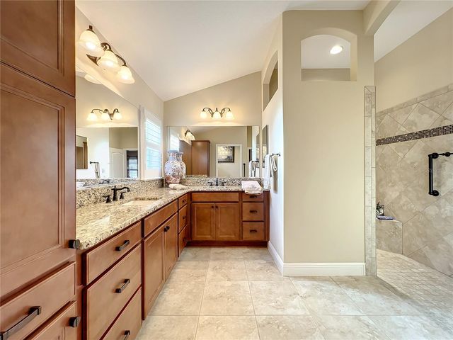 4239 DESKIN LANE, The Villages, FL 32163