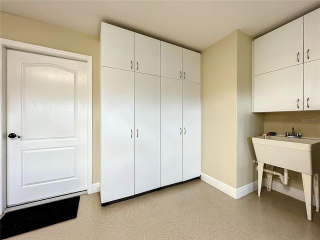 4239 DESKIN LANE, The Villages, FL 32163