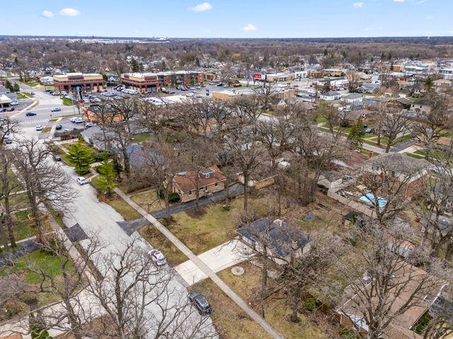 7247 W 112TH Street, Worth, IL 60482