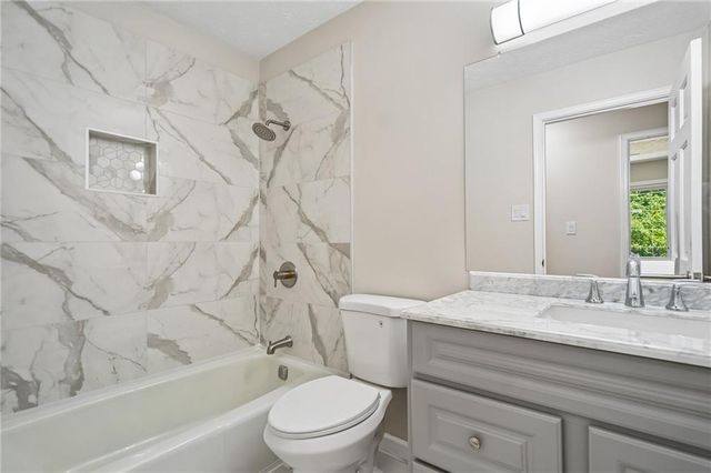 4308 Wellington Hills Lane, Snellville, GA 30039