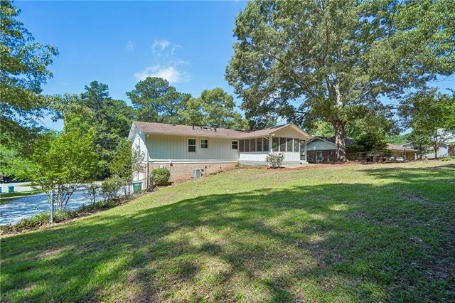 4308 Wellington Hills Lane, Snellville, GA 30039