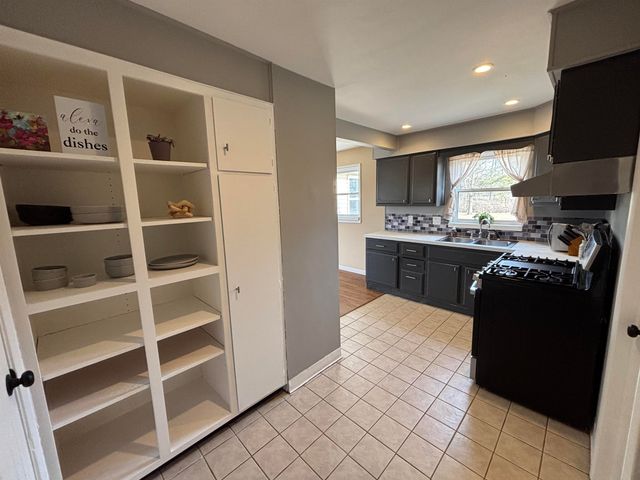 6565 River Road, Flushing Twp, MI 48433