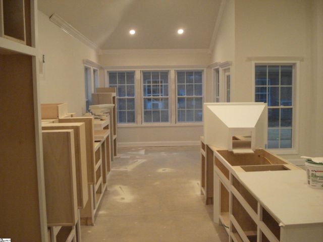 307 Kellie Lane Drive, Spartanburg, SC 29301