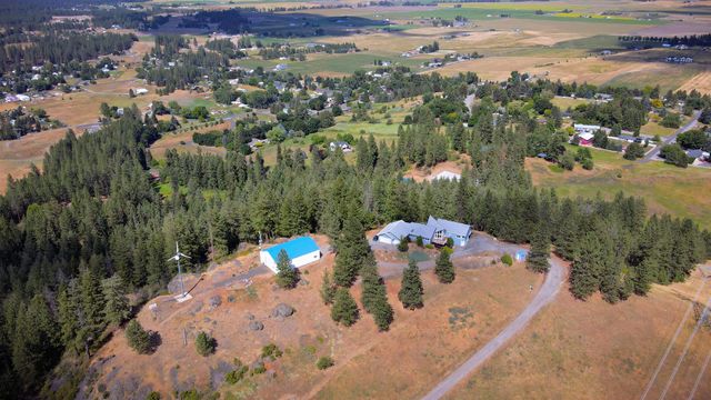 3924 E Sorrel Ln, Mead, WA 99021