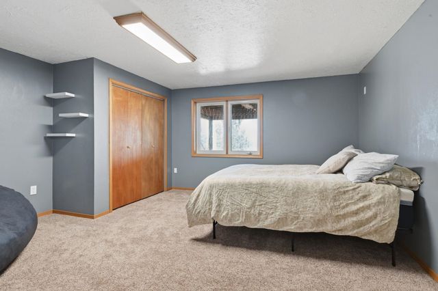 3924 E Sorrel Ln, Mead, WA 99021