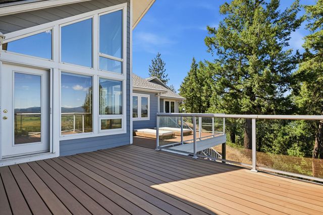 3924 E Sorrel Ln, Mead, WA 99021
