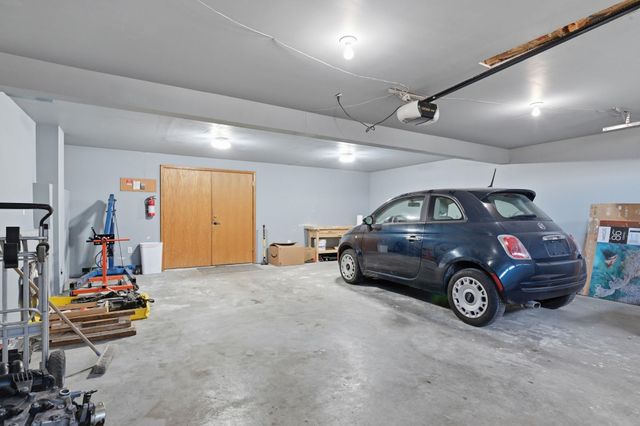 3924 E Sorrel Ln, Mead, WA 99021