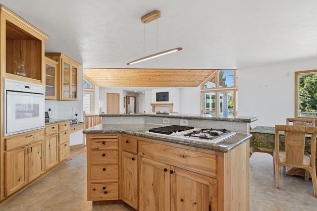 3924 E Sorrel Ln, Mead, WA 99021