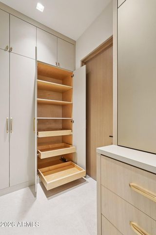 5761 N ECHO CANYON Circle, Phoenix, AZ 85018