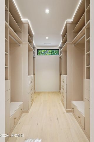 5761 N ECHO CANYON Circle, Phoenix, AZ 85018