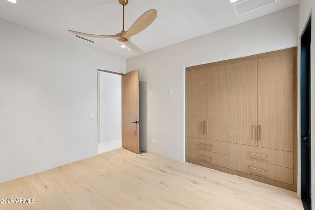 5761 N ECHO CANYON Circle, Phoenix, AZ 85018