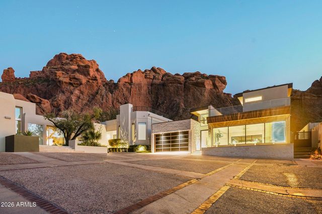 5761 N ECHO CANYON Circle, Phoenix, AZ 85018