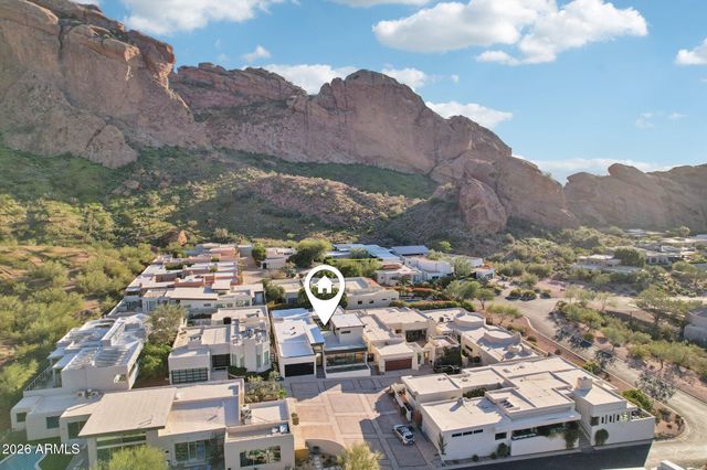 5761 N ECHO CANYON Circle, Phoenix, AZ 85018