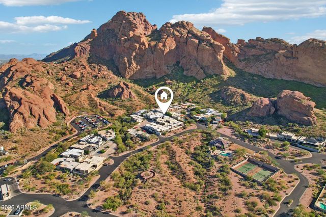 5761 N ECHO CANYON Circle, Phoenix, AZ 85018