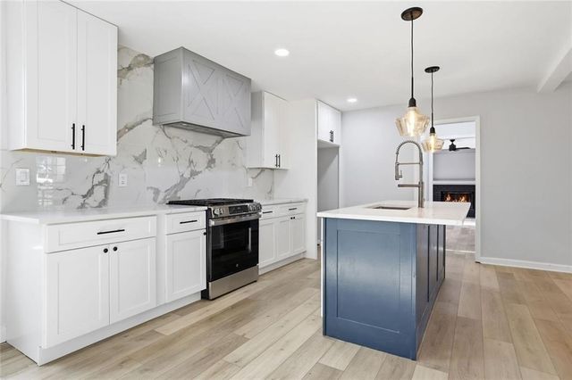 5147 Rocky Run Drive, Stone Mountain, GA 30088