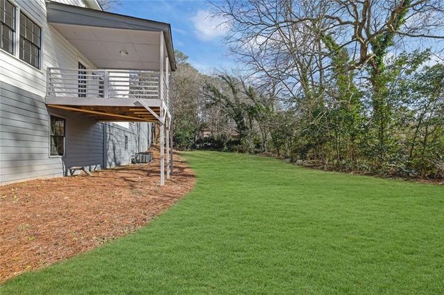 5147 Rocky Run Drive, Stone Mountain, GA 30088