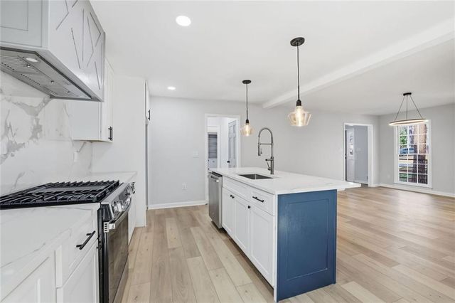 5147 Rocky Run Drive, Stone Mountain, GA 30088