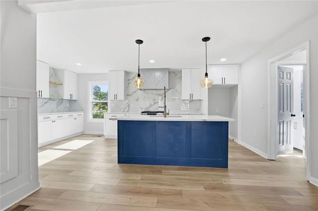 5147 Rocky Run Drive, Stone Mountain, GA 30088