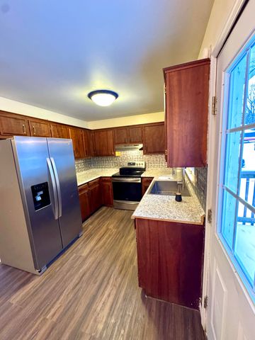 1043 Gregory Lane, Lawrenceburg, KY 40342