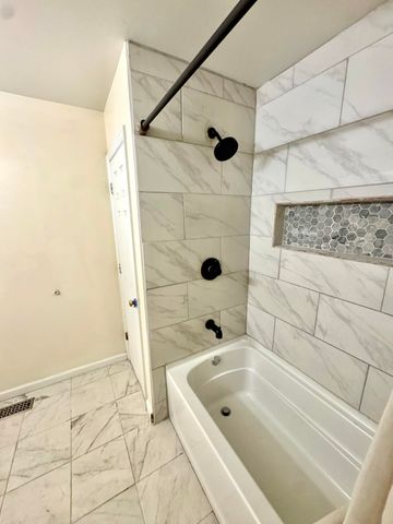 1043 Gregory Lane, Lawrenceburg, KY 40342