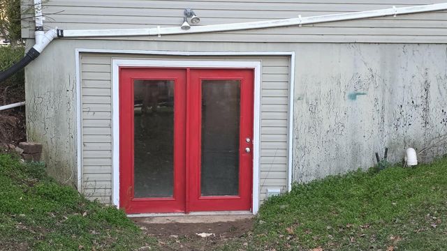 1043 Gregory Lane, Lawrenceburg, KY 40342