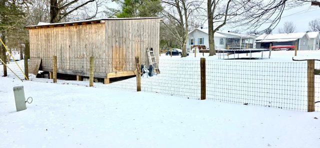 1043 Gregory Lane, Lawrenceburg, KY 40342