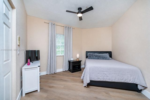 5600 NW 114th Place 209, Doral, FL 33178