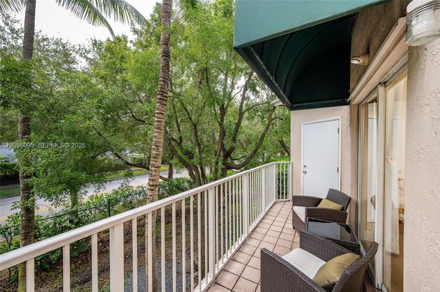 5600 NW 114th Place 209, Doral, FL 33178
