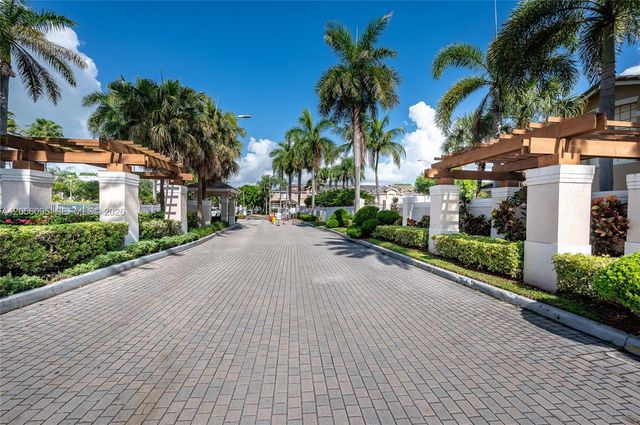 5600 NW 114th Place 209, Doral, FL 33178