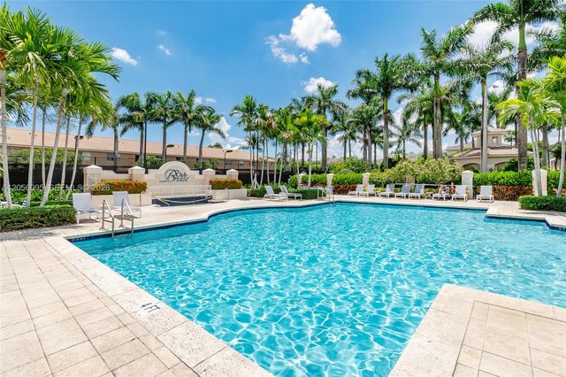 5600 NW 114th Place 209, Doral, FL 33178